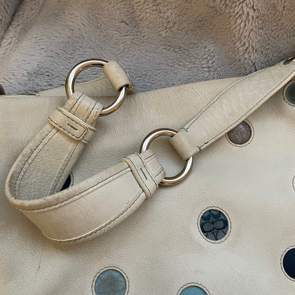 (RARE) polka dot Coach hobo shoulderbag - Picture 10 of 14